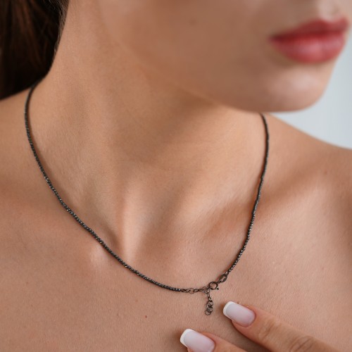 Halskette aus 18 Karat Gold mit Diamantkugeln und Rutheniumbeschichtung