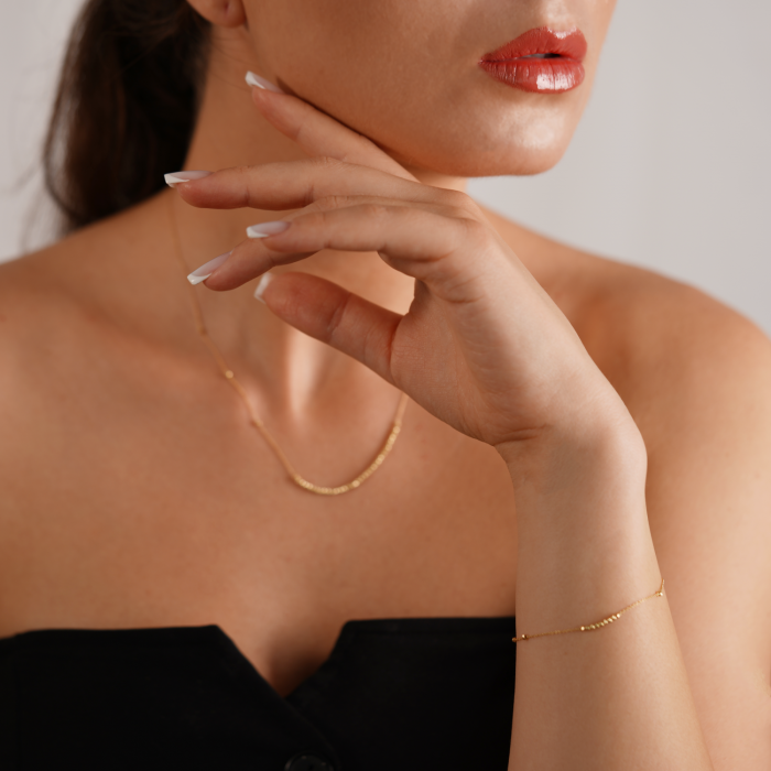 Bratara din Aur Galben de 18K cu Bile Diamantate
